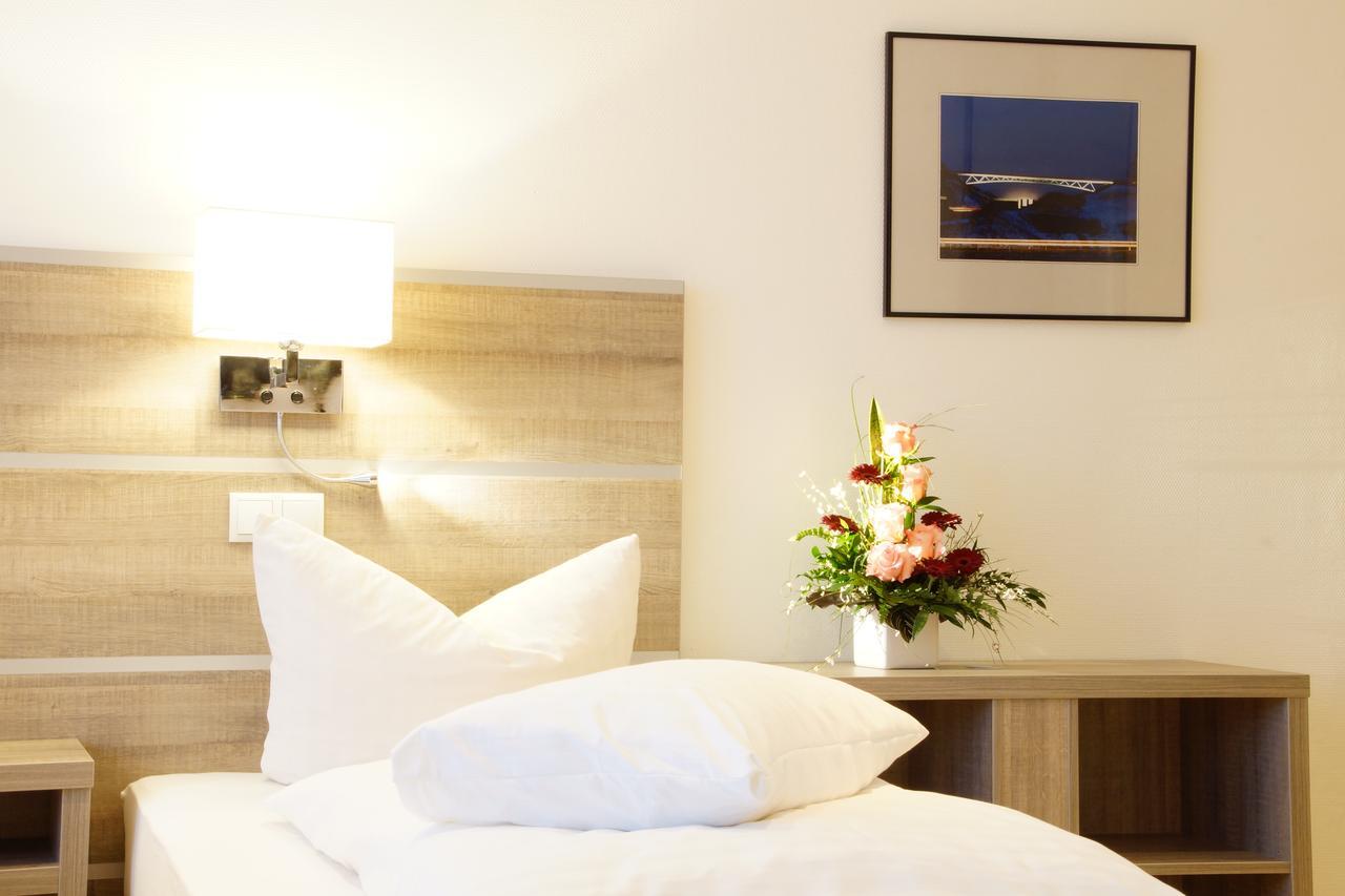 Hotel Spitzenpfeil Michelau in Oberfranken Ngoại thất bức ảnh