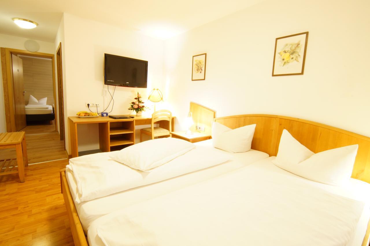 Hotel Spitzenpfeil Michelau in Oberfranken Ngoại thất bức ảnh
